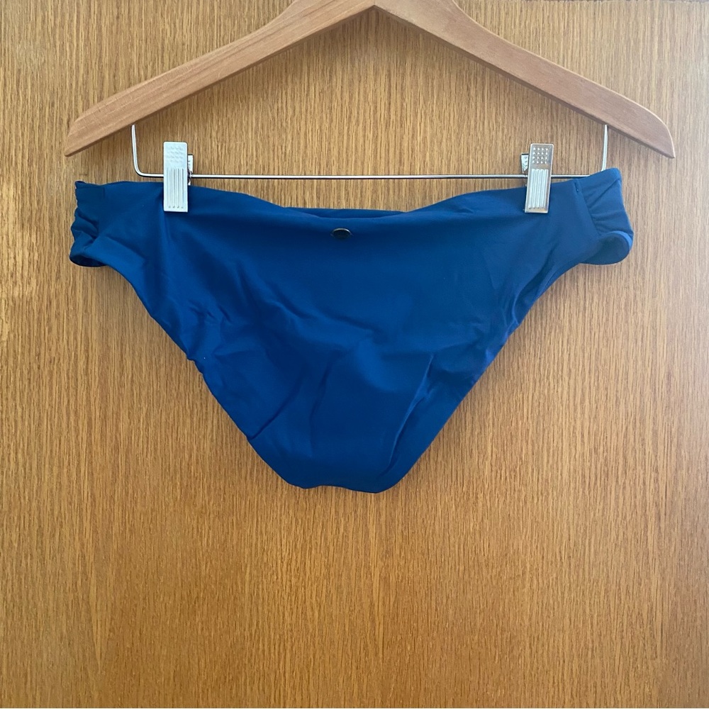 PRANA • NEW! Emarsee Bikini Bottom UPF 50+ Twist Detail - Deep Indigo - Size L - Picture 4 of 13